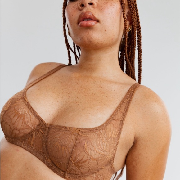 Blush lingerie set - Picture 4 of 5